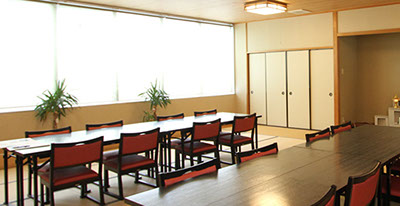 法事会館　優善は、法事専門の会館です。お気軽にうるま優交社にお問い合わせ下さい。